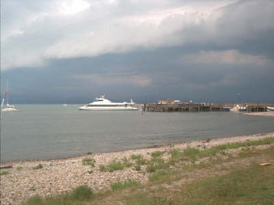 Katamaran und Gewitter Langenargen k